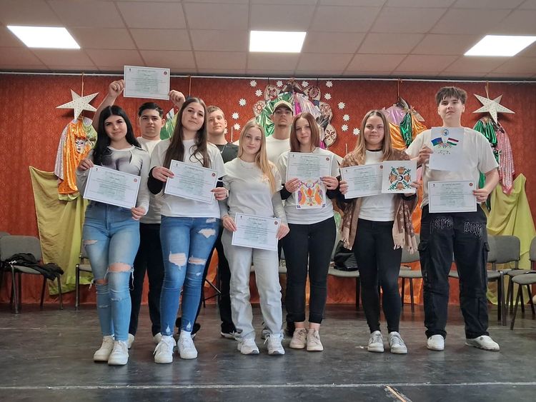 Újabb döntőbe jutottak diákjaink