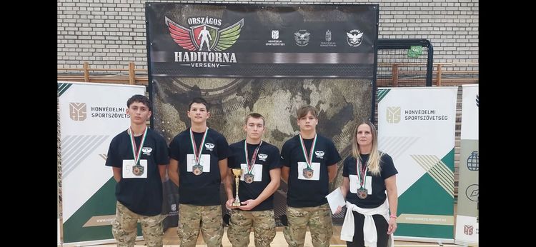 3. hely a haditornán